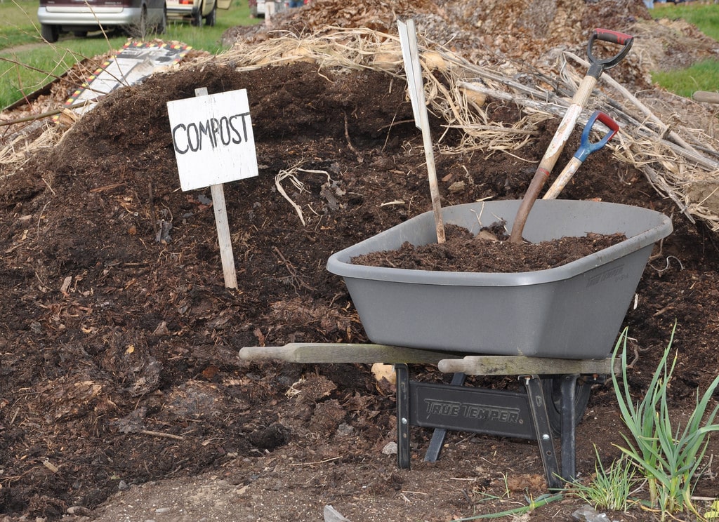Composting helps you become a green restaurant